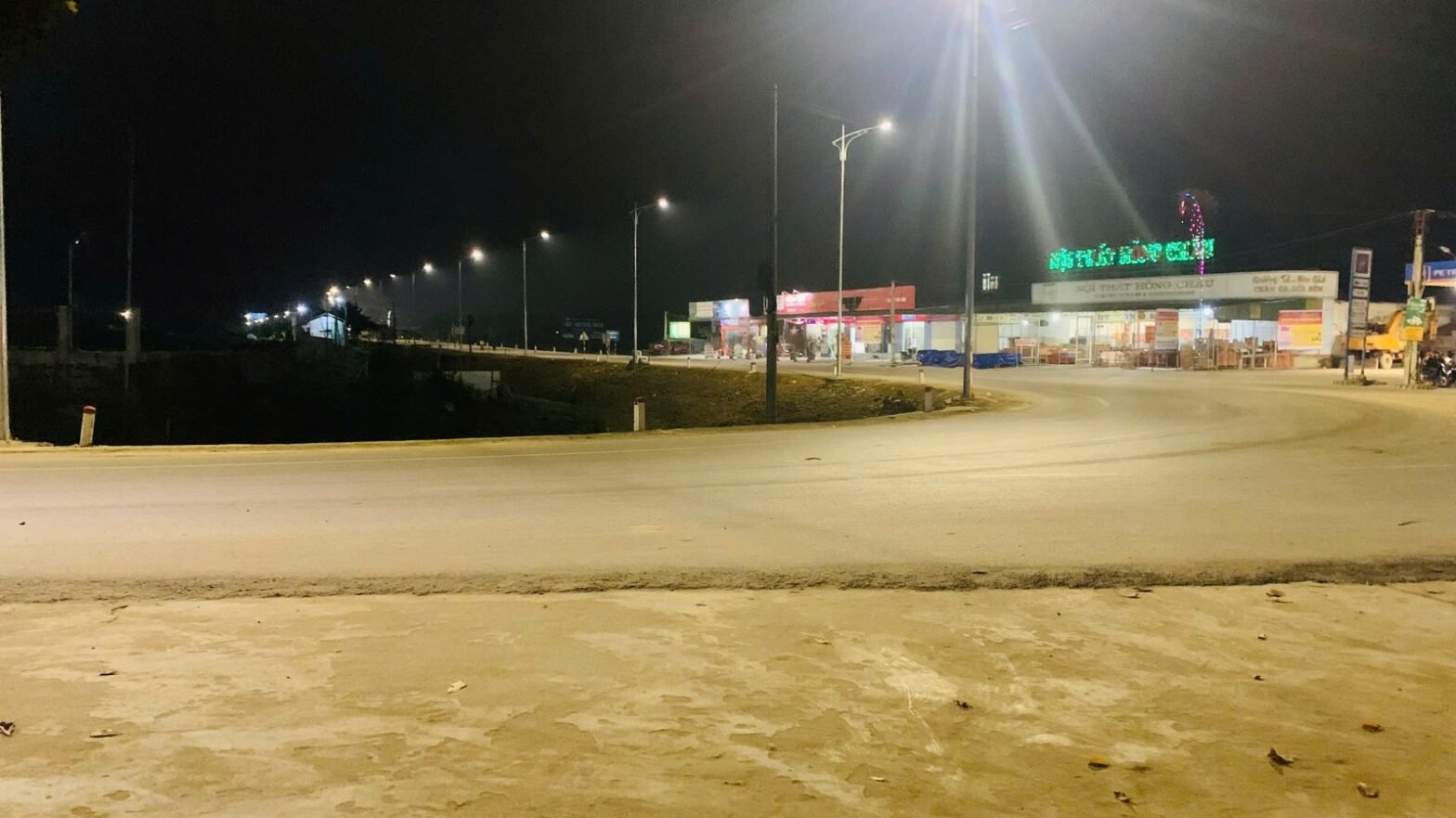 THA Photo Digital Product Wallpaper Image